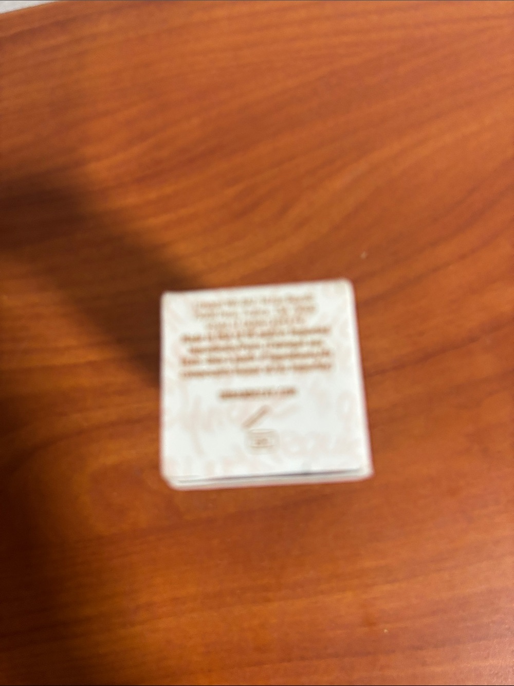 Urban Decay Stay Naked Quickie Concealer Box - White and Gold - Picture 6 of 6